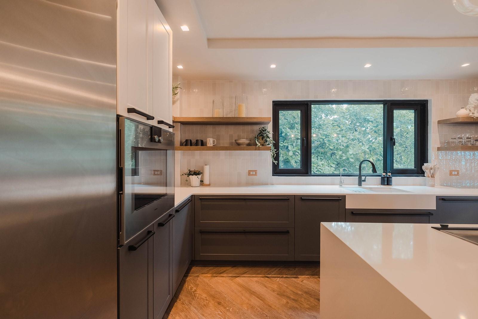 PORT ROAD - Residential