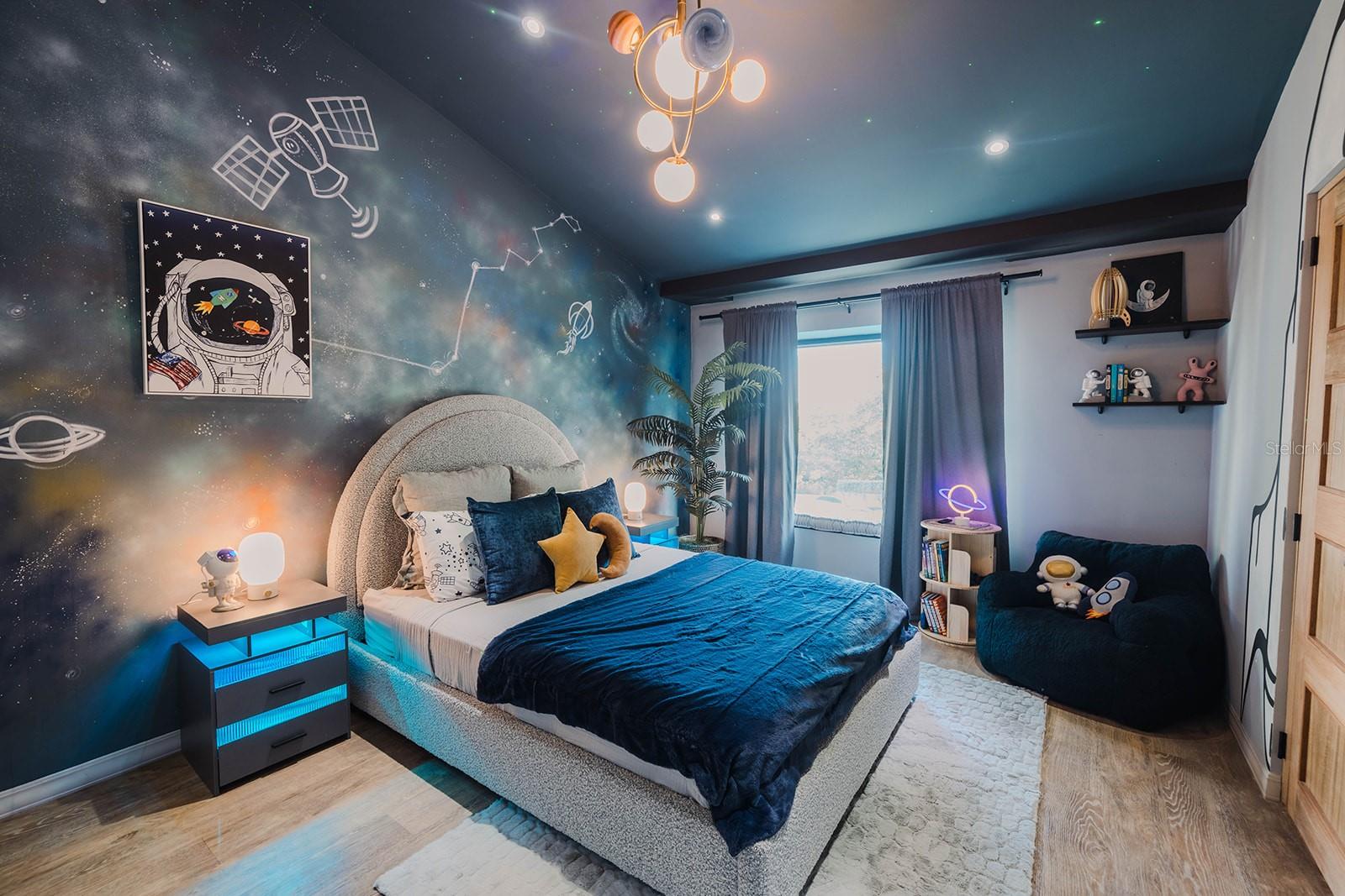 PORT ROAD - Residential