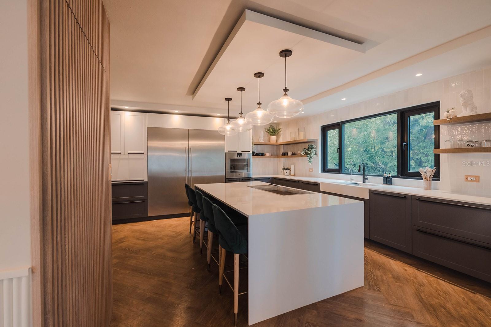 PORT ROAD - Residential