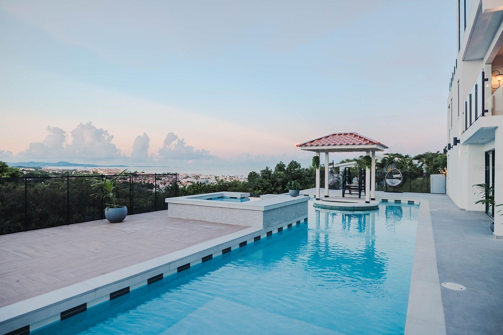 PORT ROAD - Residential