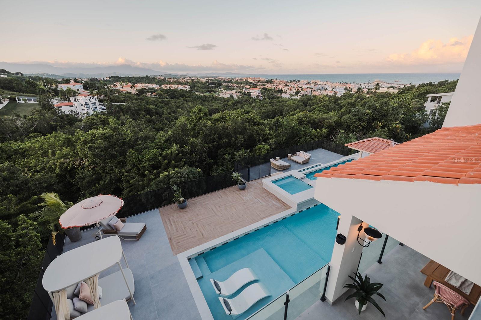 PORT ROAD - Residential