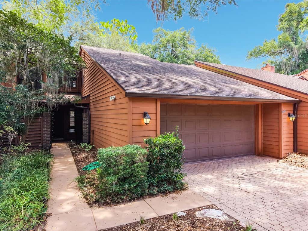 Photo of 125 Raintree Drive, Longwood, FL 32779 (MLS # O6408649)