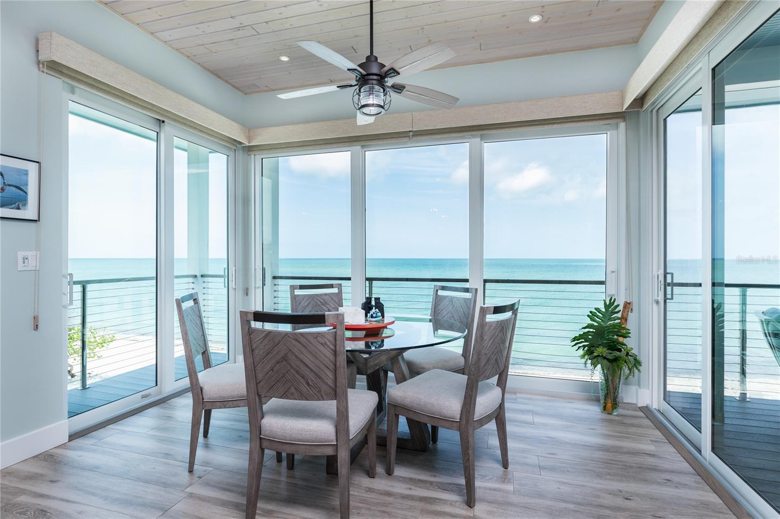 JOSES HIDEAWAY - Residential