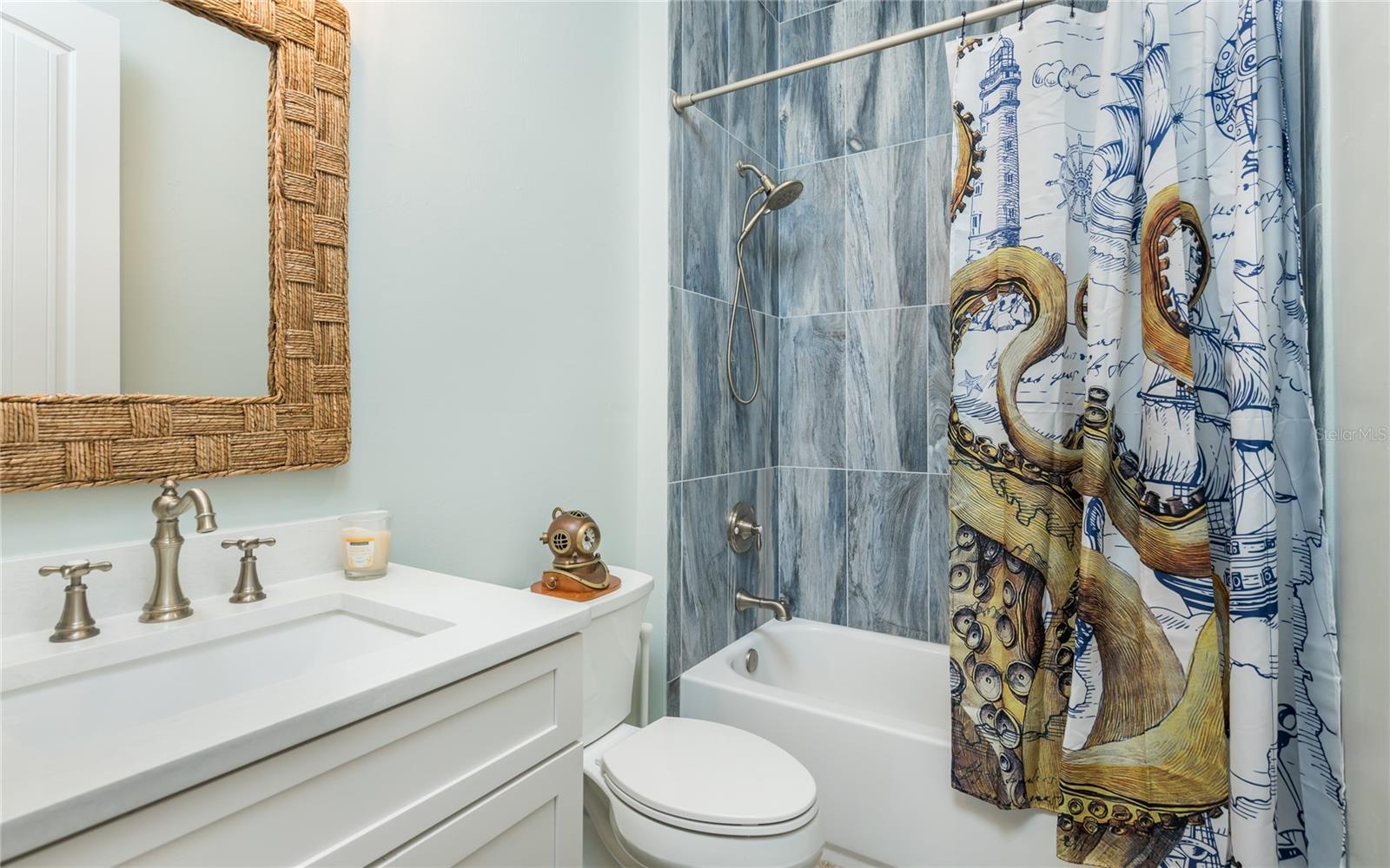 JOSES HIDEAWAY - Residential