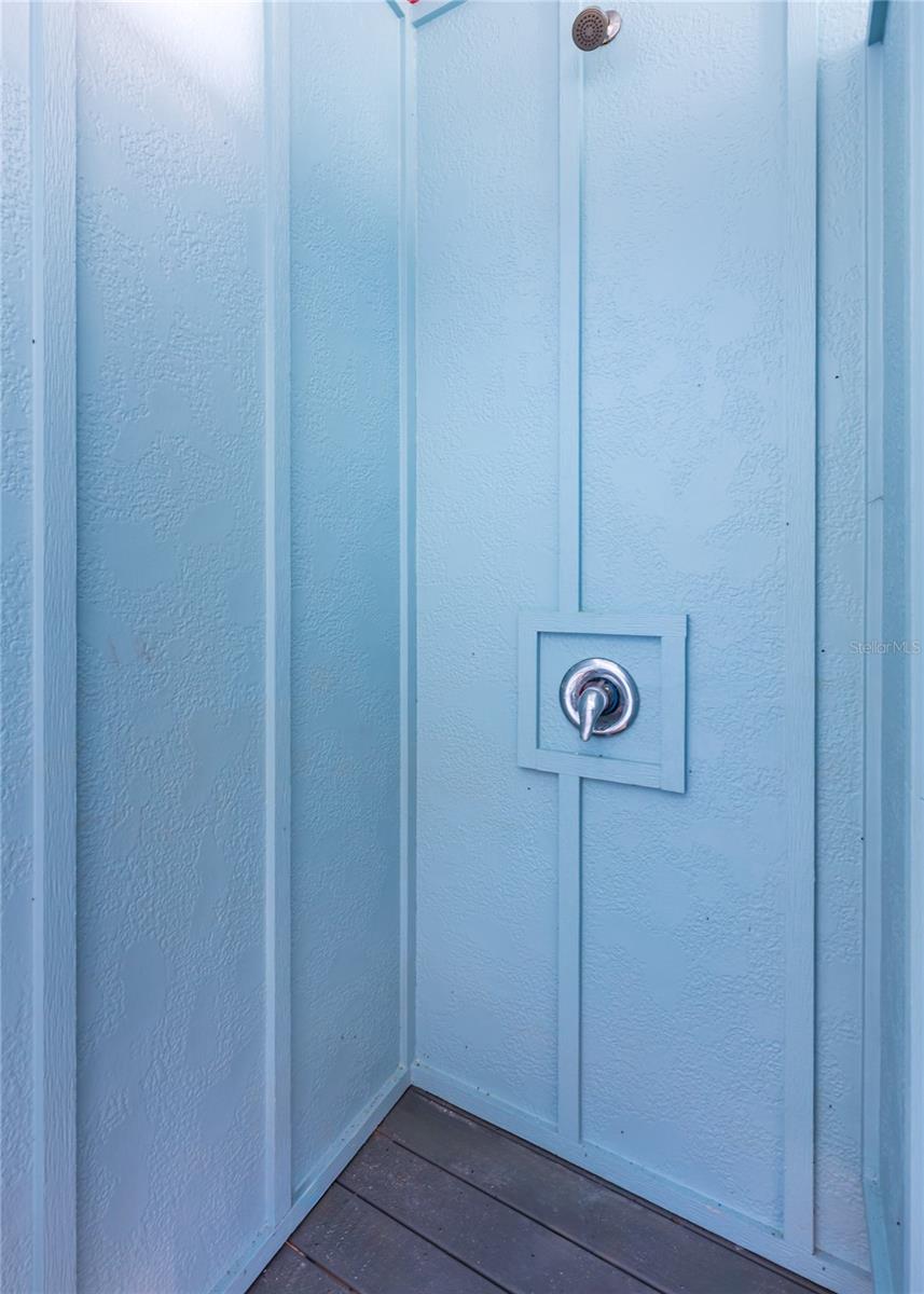 JOSES HIDEAWAY - Residential