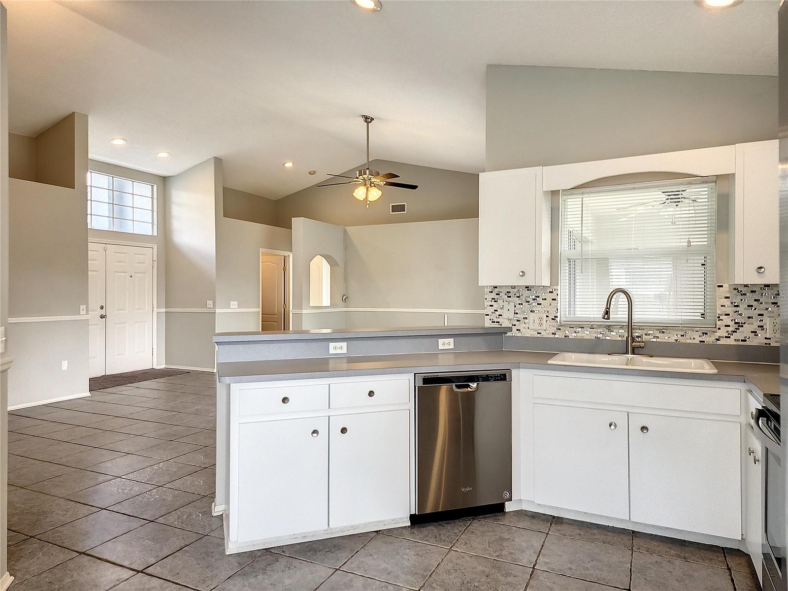 TERRANOVA PH 01A - Residential Lease