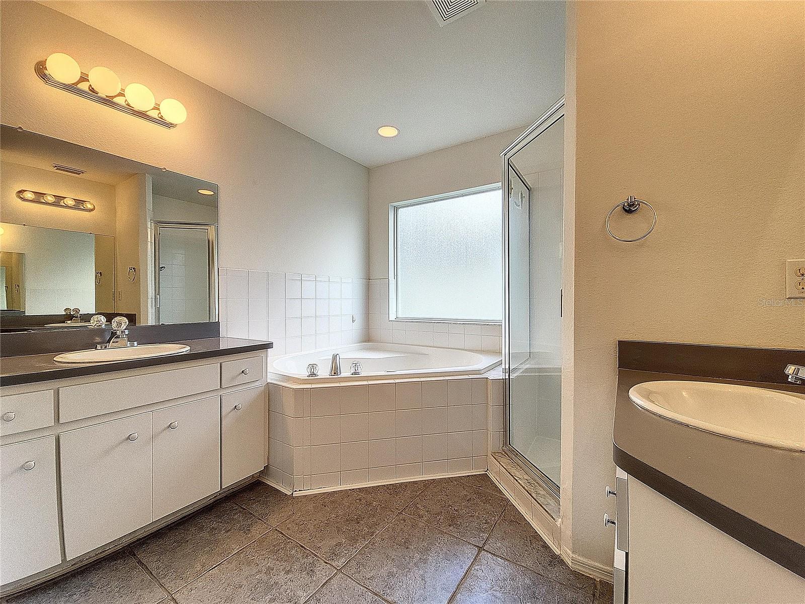 TERRANOVA PH 01A - Residential Lease