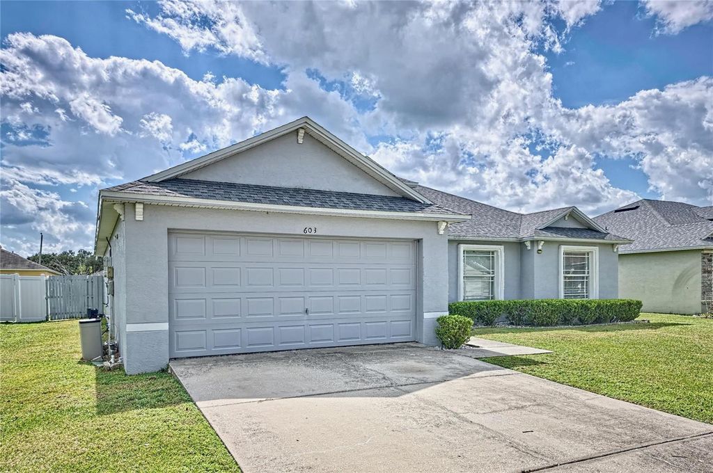 Photo of 603 Terranova Drive, Winter Haven, FL 33884 (MLS # B4902246)