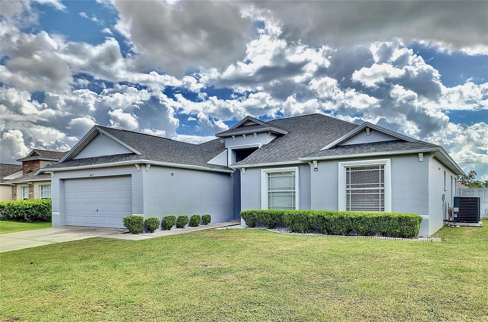 TERRANOVA PH 01A - Residential Lease