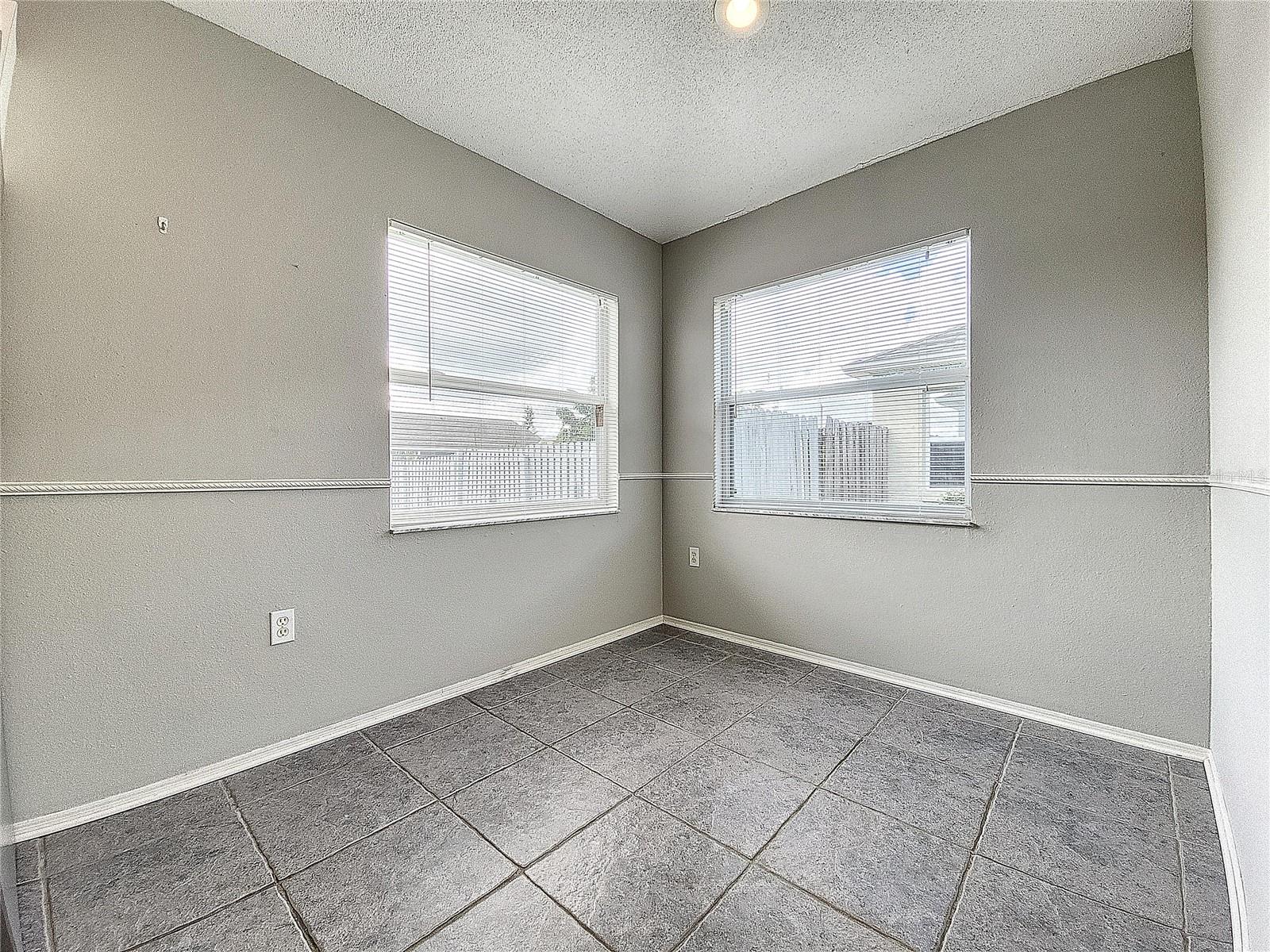 TERRANOVA PH 01A - Residential Lease