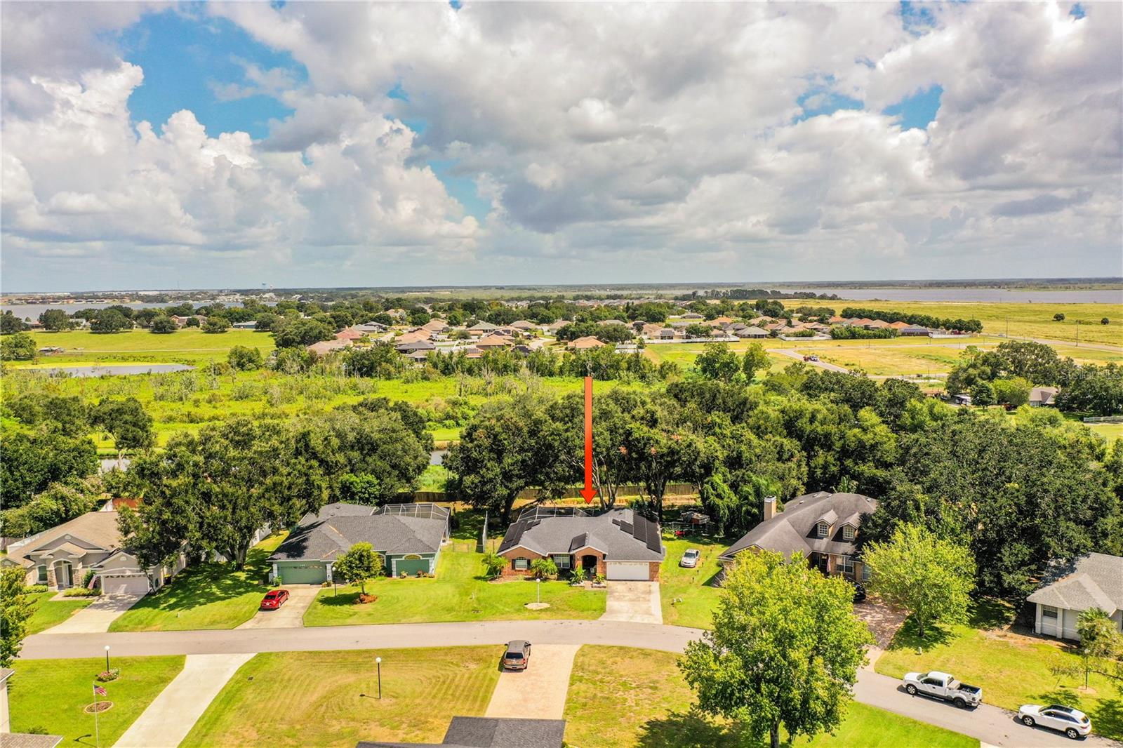 REFLECTIONS JULIANA PH 02 - Residential