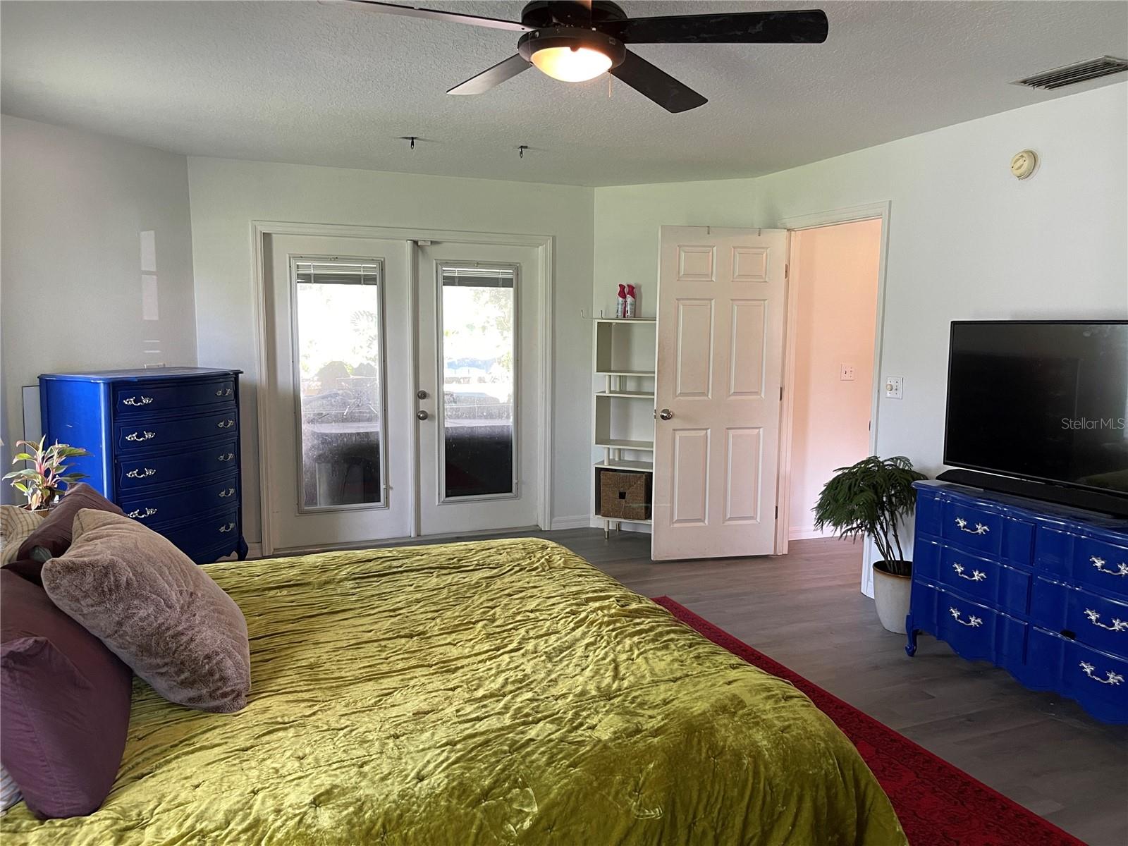 REFLECTIONS JULIANA PH 02 - Residential