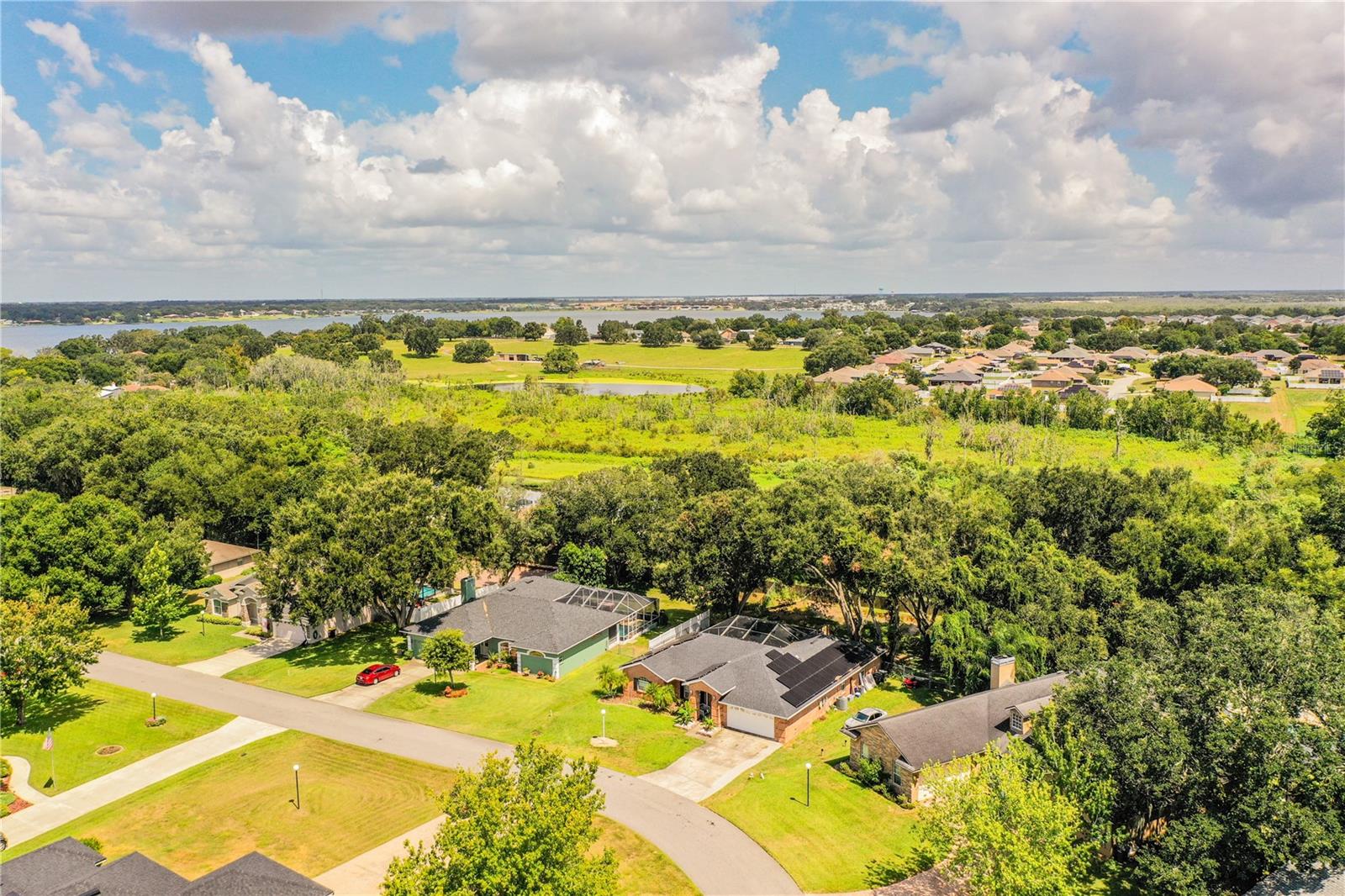 REFLECTIONS JULIANA PH 02 - Residential