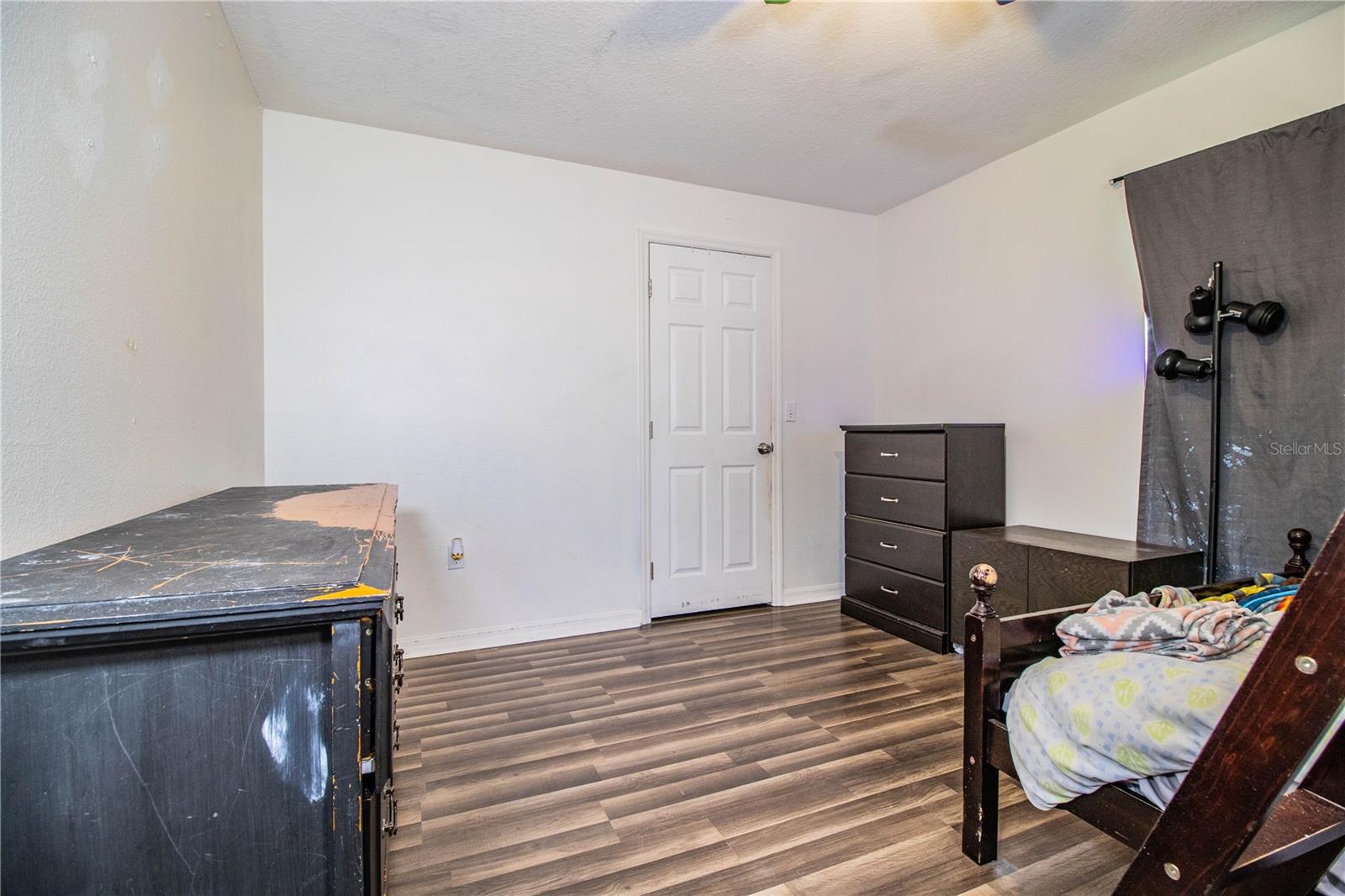 REFLECTIONS JULIANA PH 02 - Residential