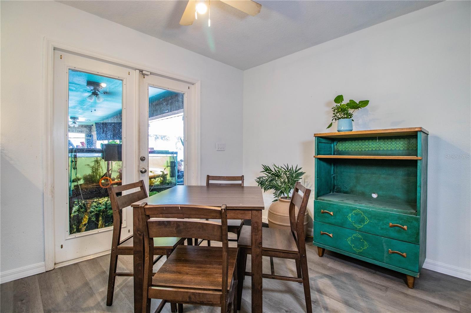 REFLECTIONS JULIANA PH 02 - Residential