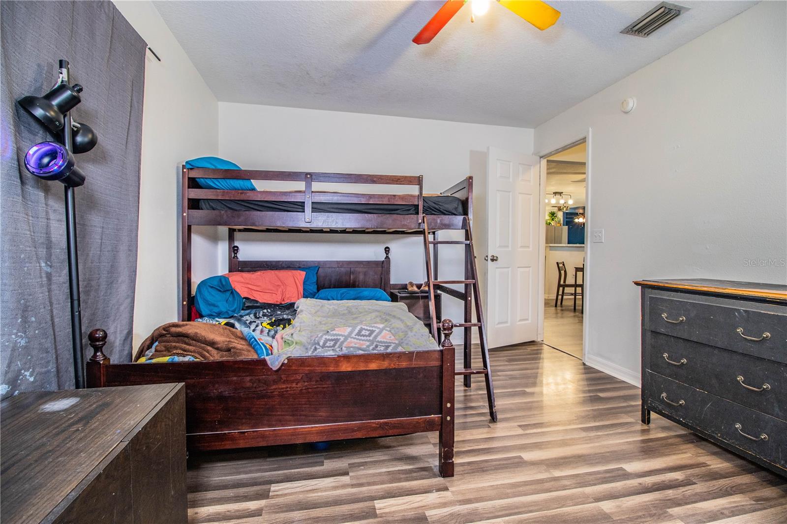 REFLECTIONS JULIANA PH 02 - Residential