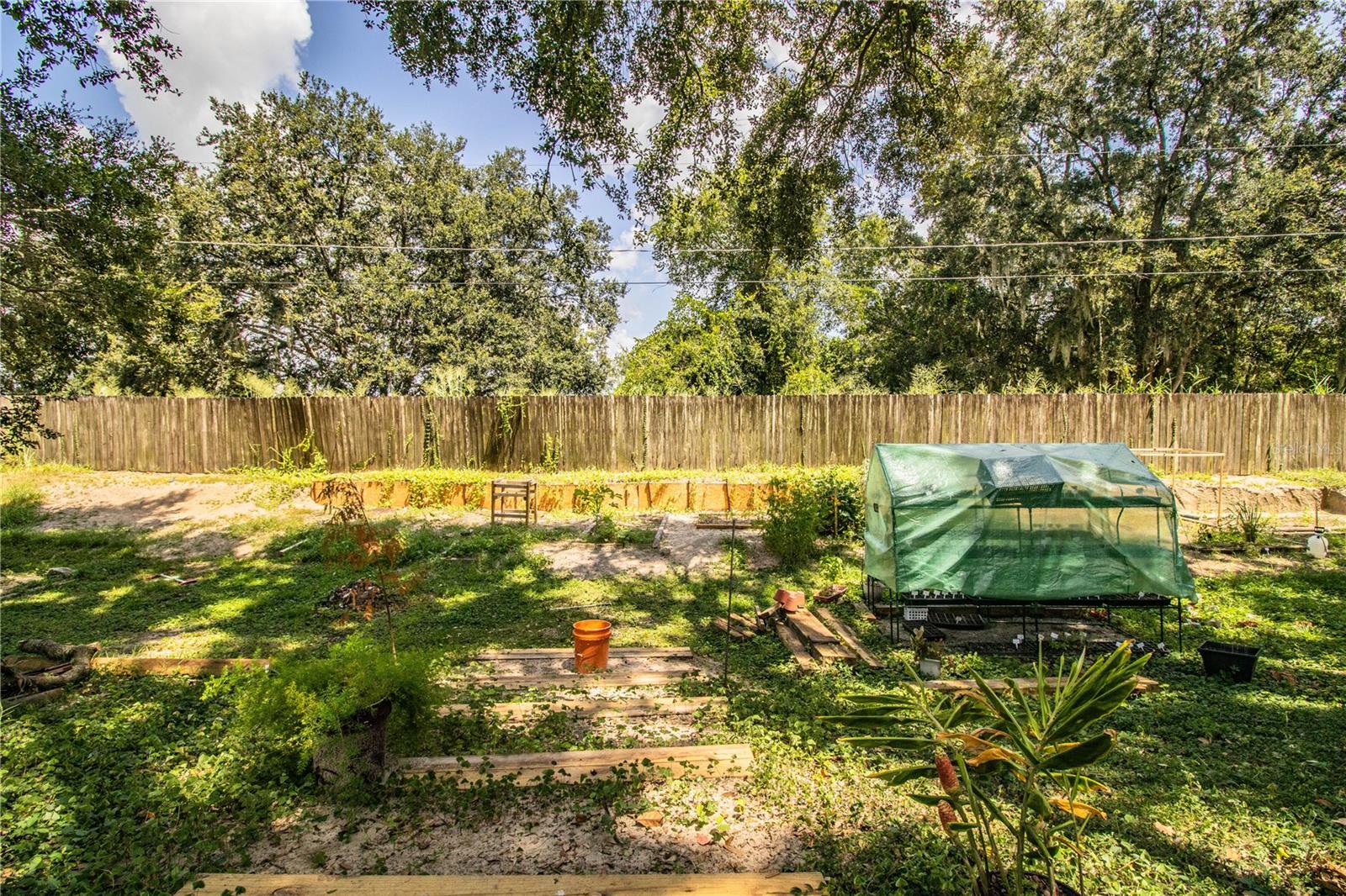 REFLECTIONS JULIANA PH 02 - Residential