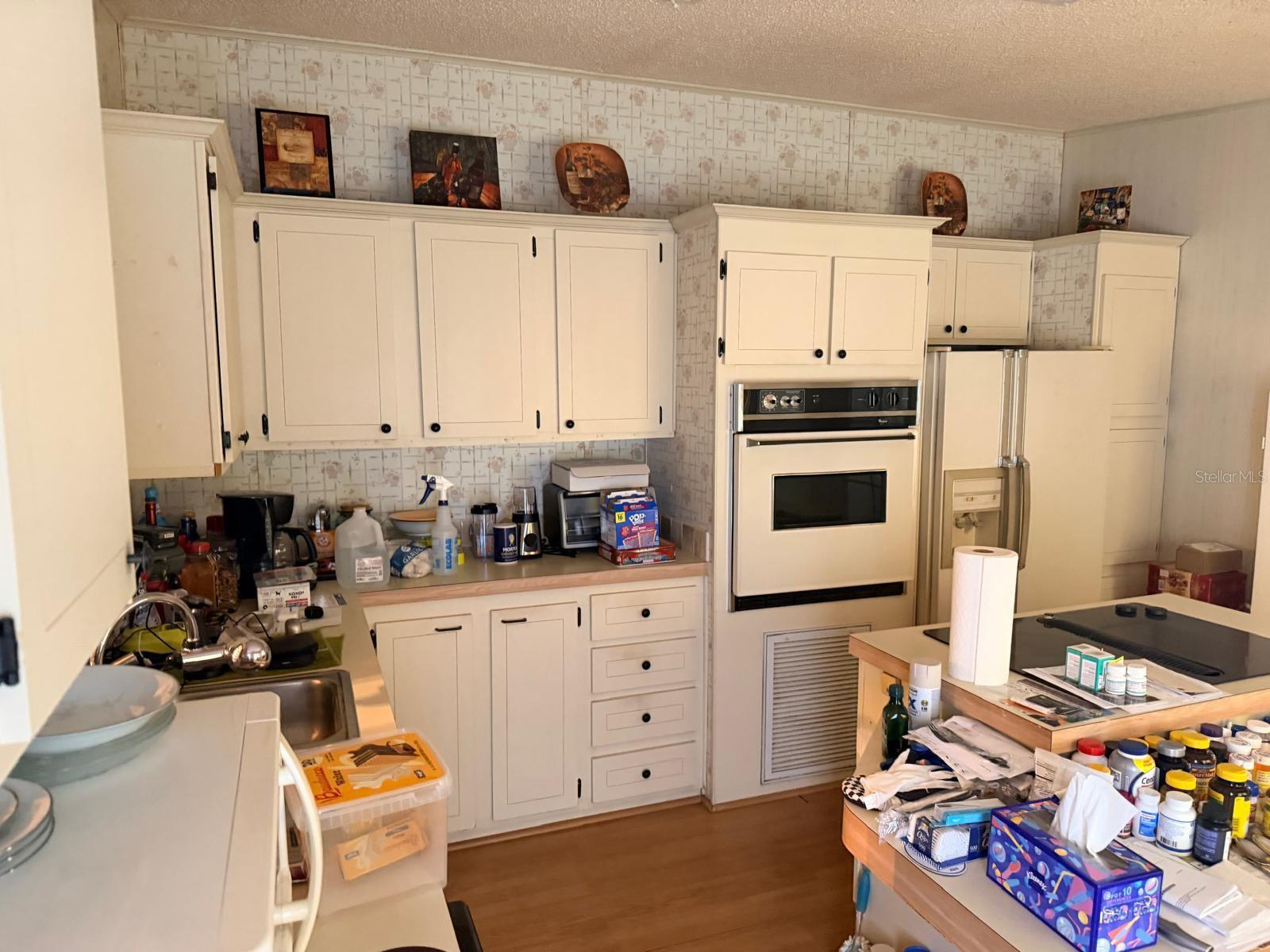 FAIRWAYS COUNTRY CLUB - Residential