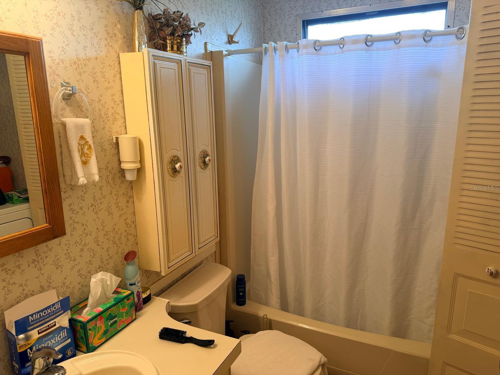 FAIRWAYS COUNTRY CLUB - Residential