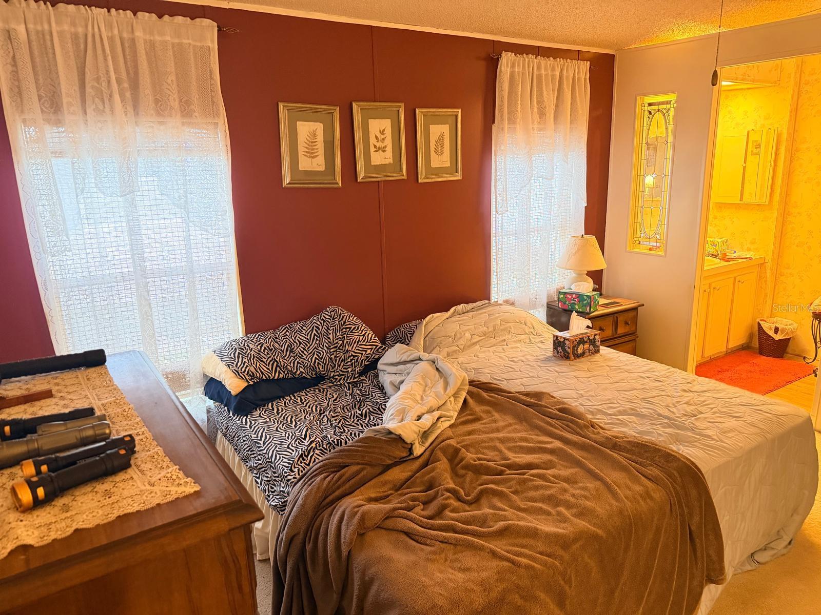 FAIRWAYS COUNTRY CLUB - Residential