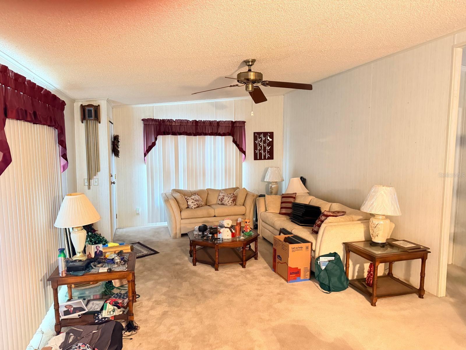 FAIRWAYS COUNTRY CLUB - Residential