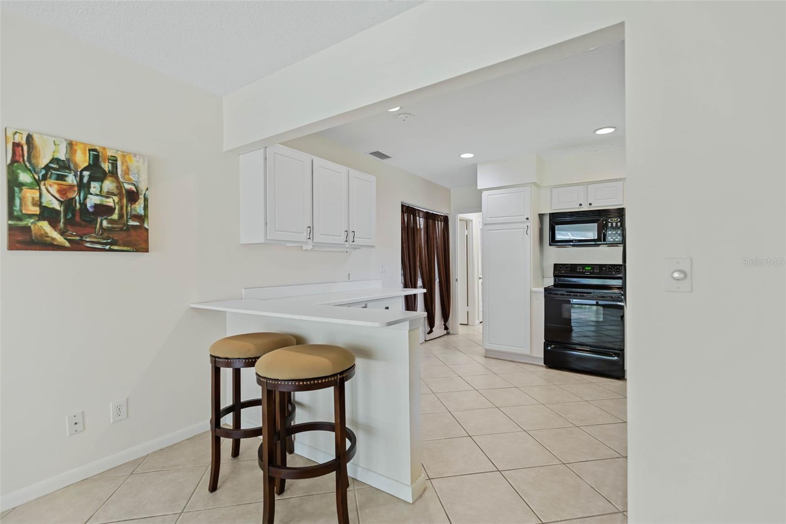 LAKE FOREST & LAKE FOREST NORTH - Residential