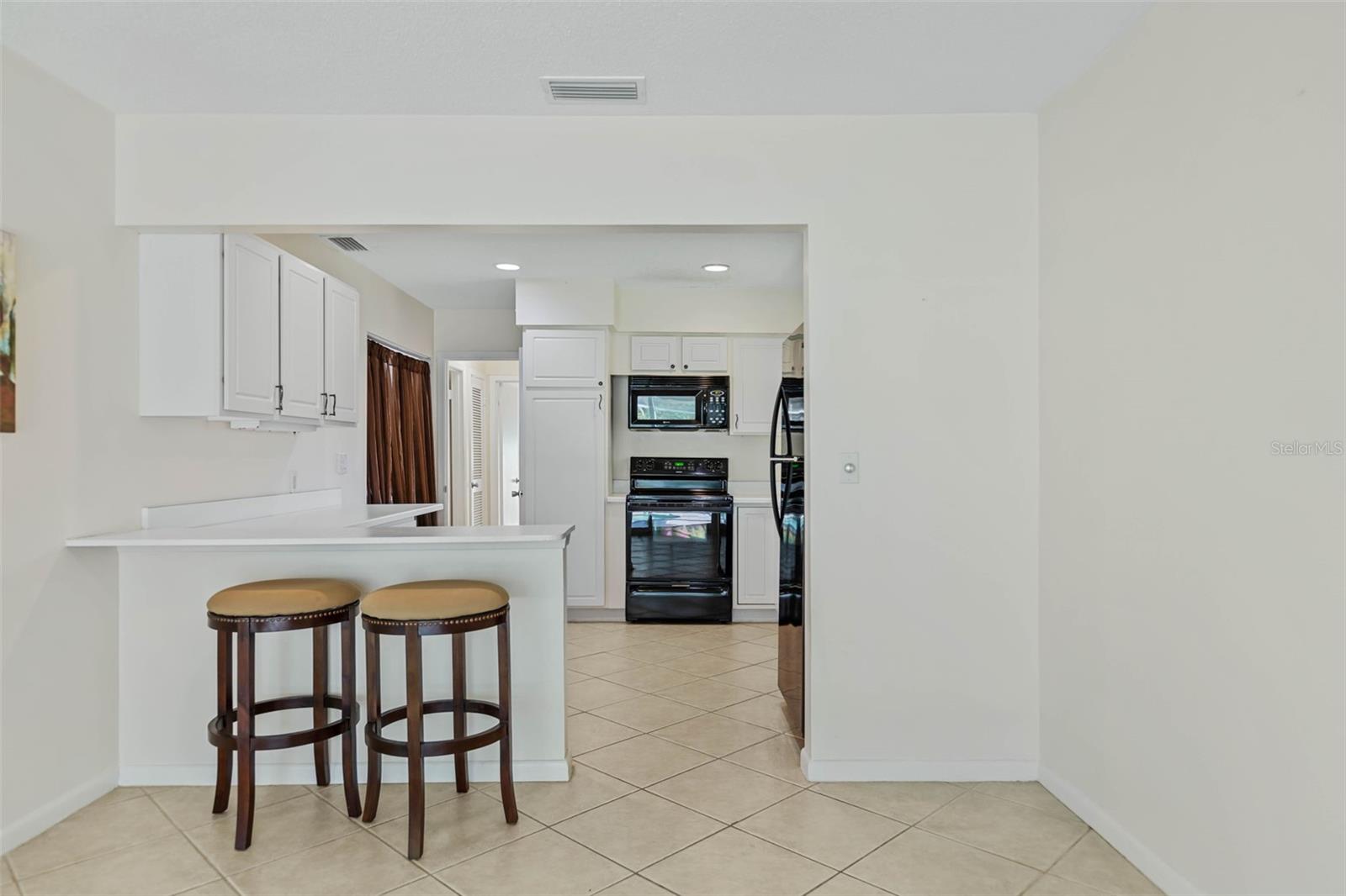 LAKE FOREST & LAKE FOREST NORTH - Residential