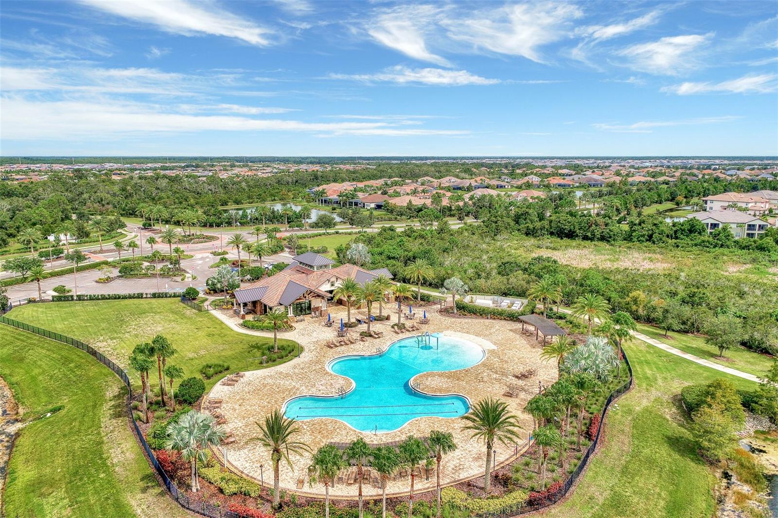 COUNTRY CLUB EAST - Residential