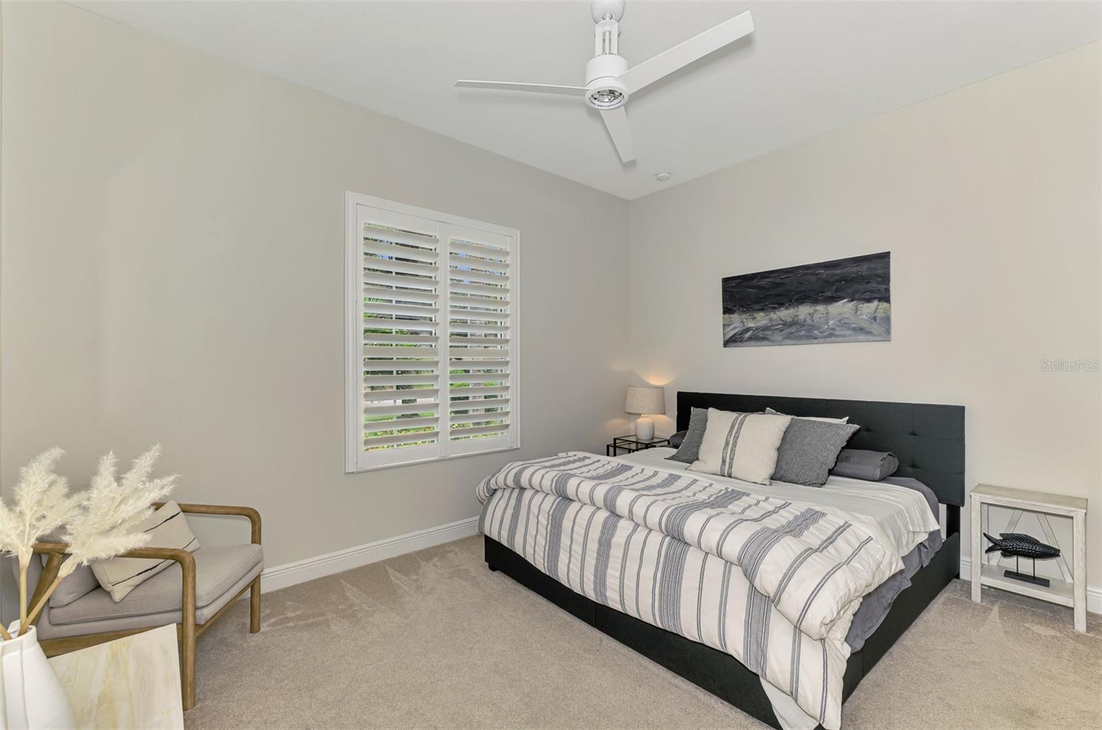 COUNTRY CLUB EAST - Residential