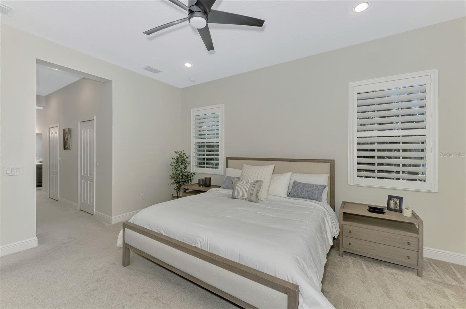 COUNTRY CLUB EAST - Residential