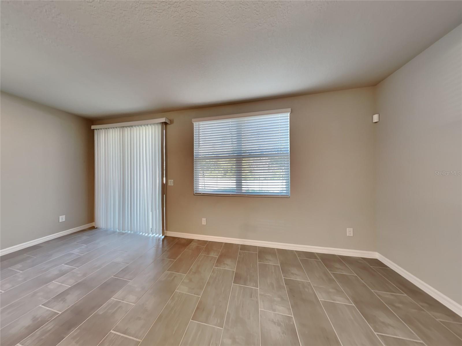 LEGACY PLACE - Residential Lease