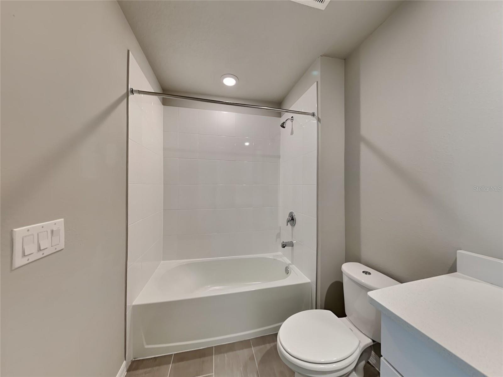 LEGACY PLACE - Residential Lease