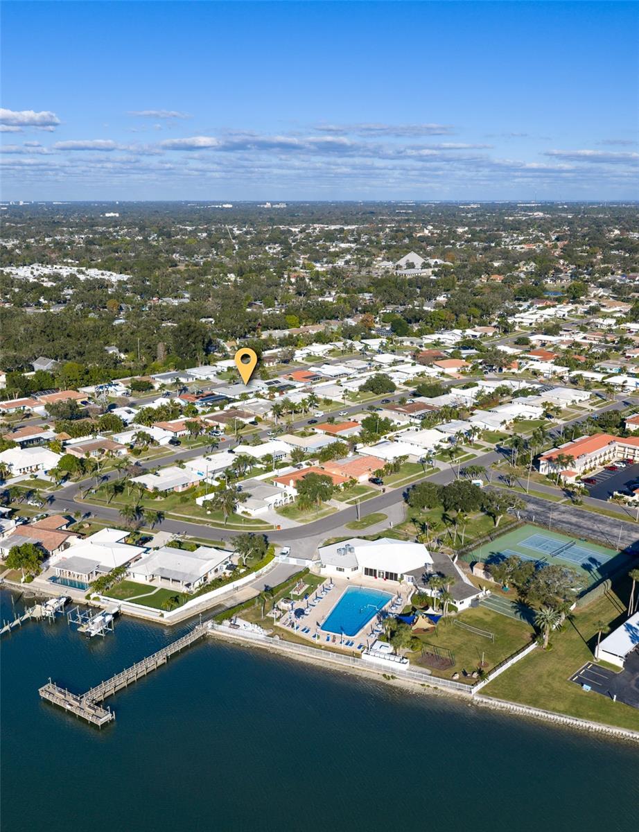 IMPERIAL POINT UNIT 4B - Residential