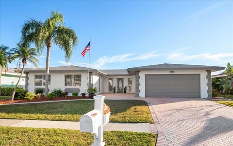 Photo of 14922 Crown Drive, Largo, FL 33774 (MLS # TB8458844)