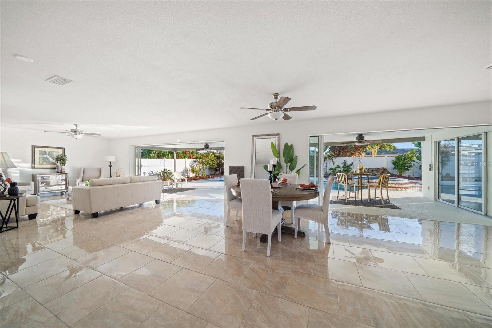 IMPERIAL POINT UNIT 4B - Residential