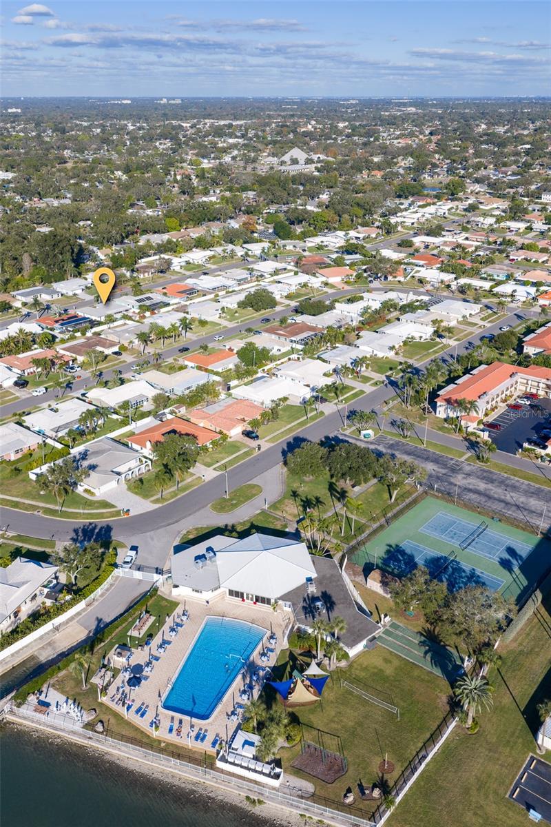 IMPERIAL POINT UNIT 4B - Residential