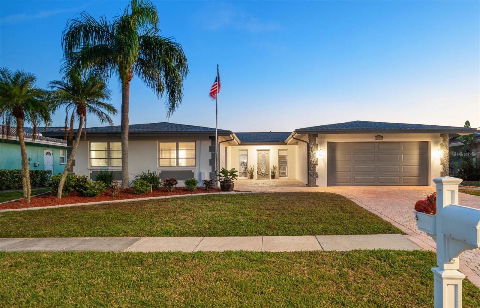 IMPERIAL POINT UNIT 4B - Residential