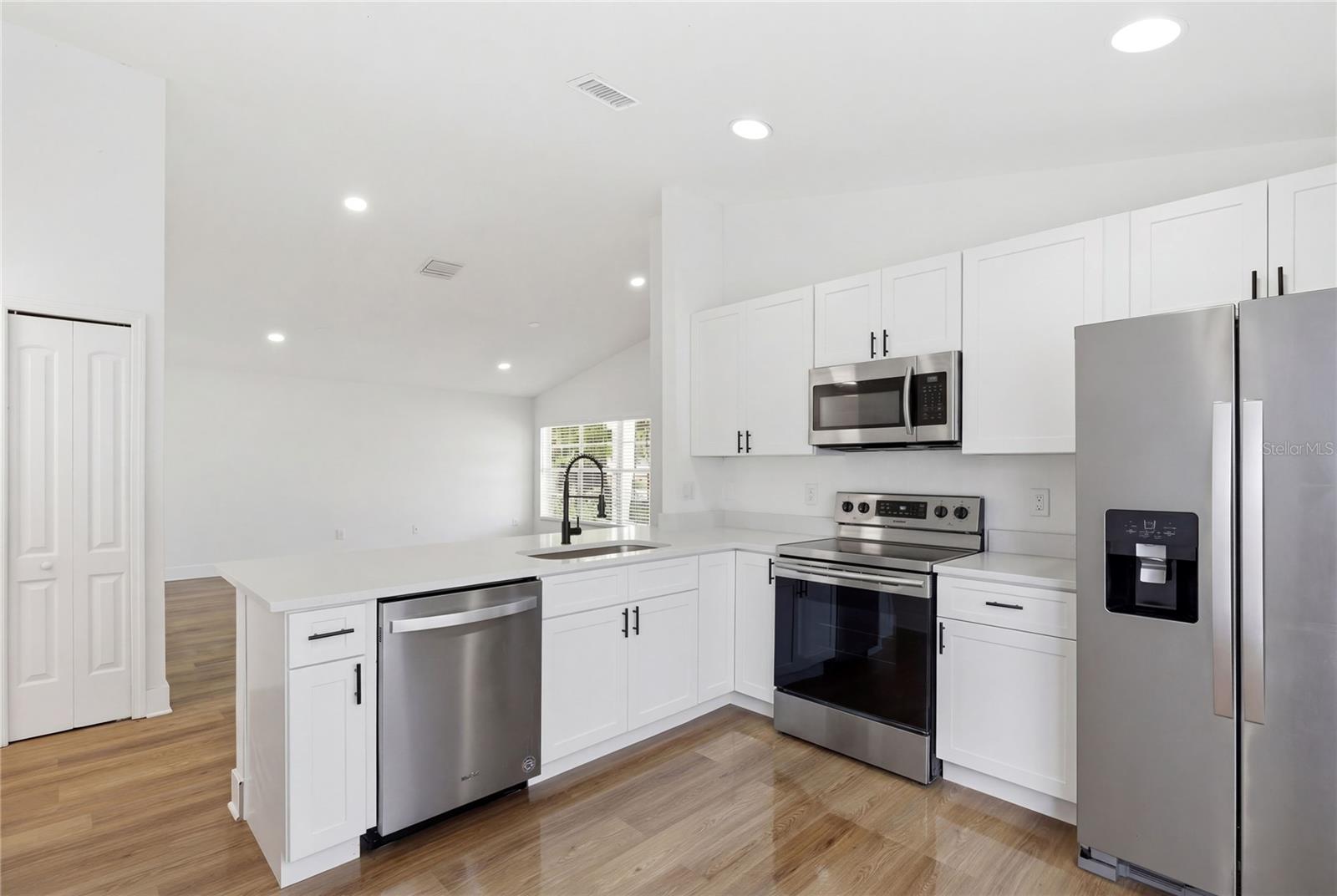 BELMONT HEIGHTS 2 PB 12 PG 2 - Residential