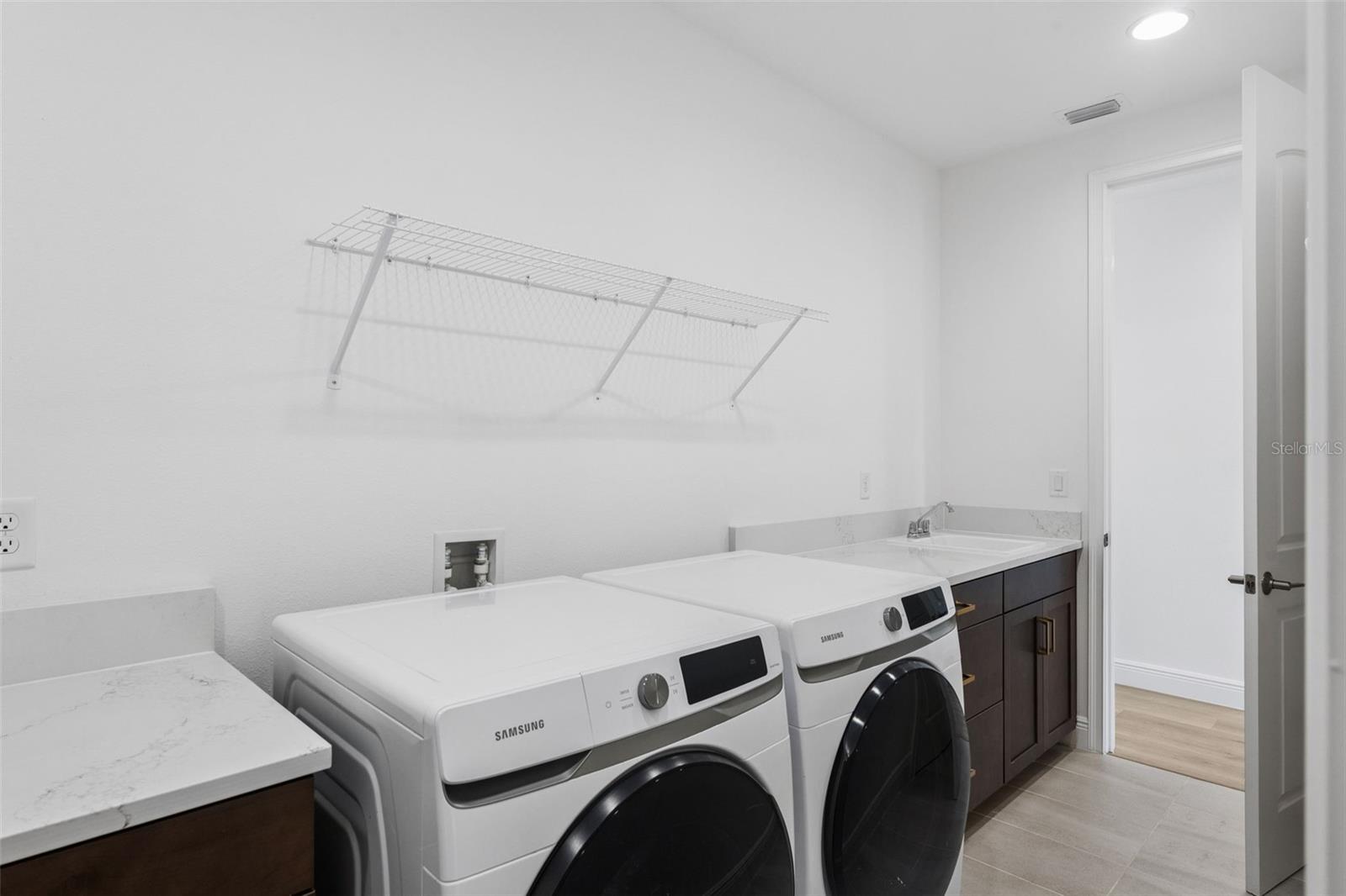 EAGLE CREEK - Residential