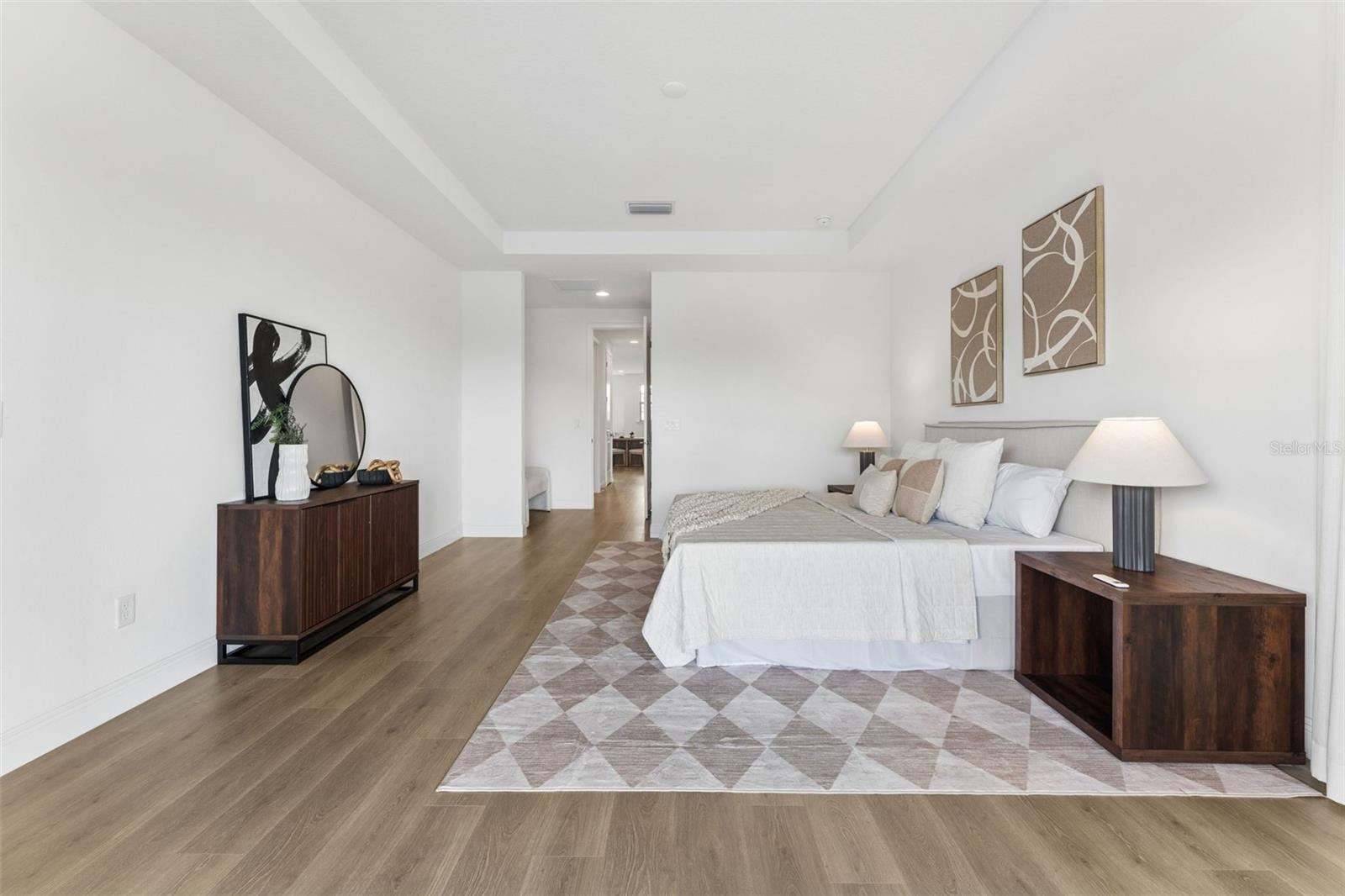 EAGLE CREEK - Residential