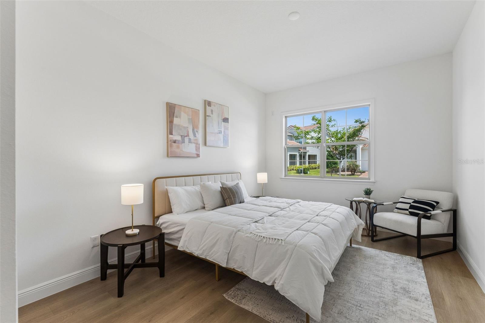 EAGLE CREEK - Residential