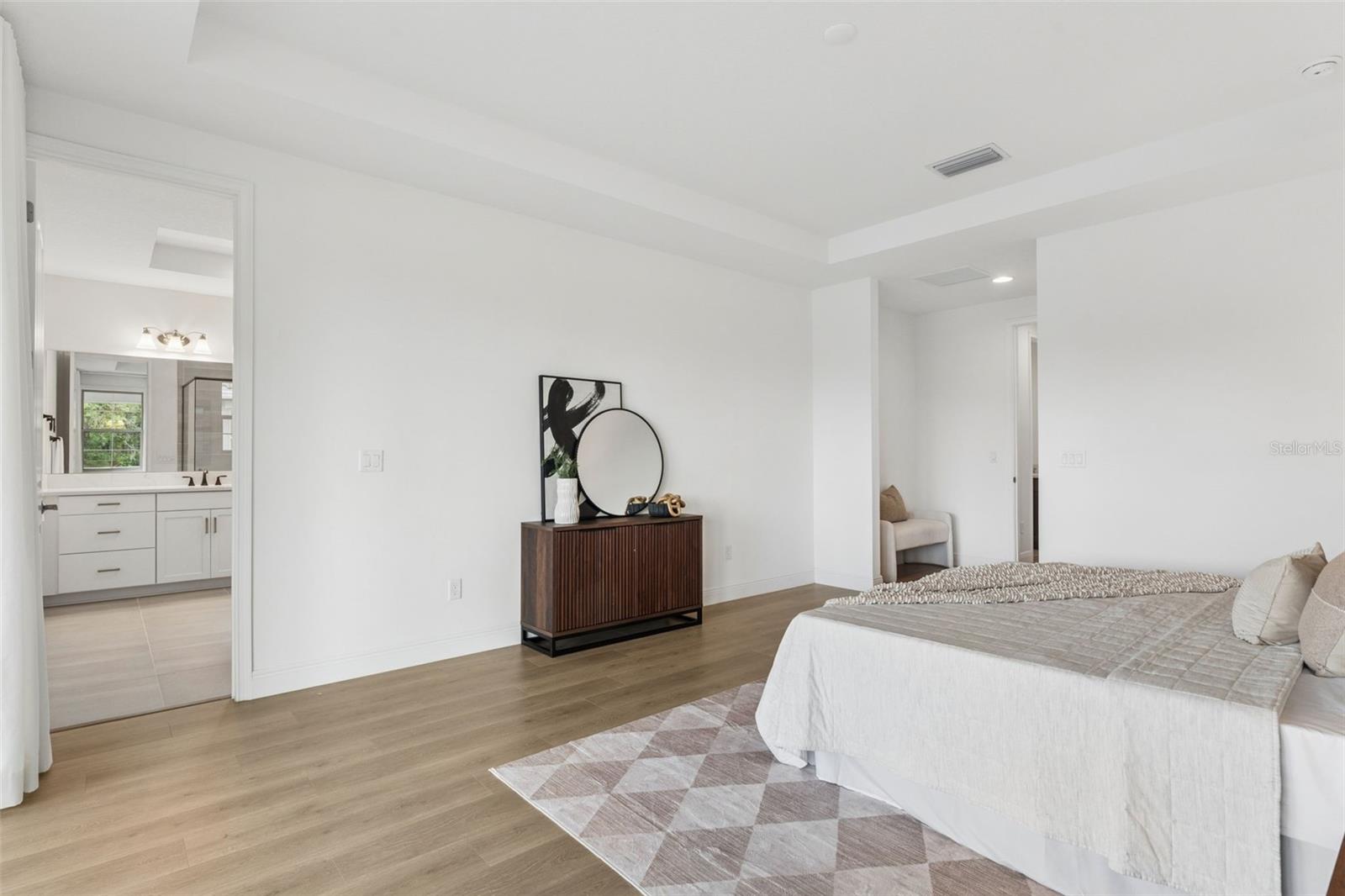 EAGLE CREEK - Residential