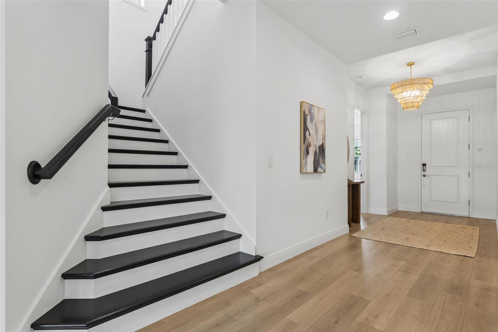 EAGLE CREEK - Residential