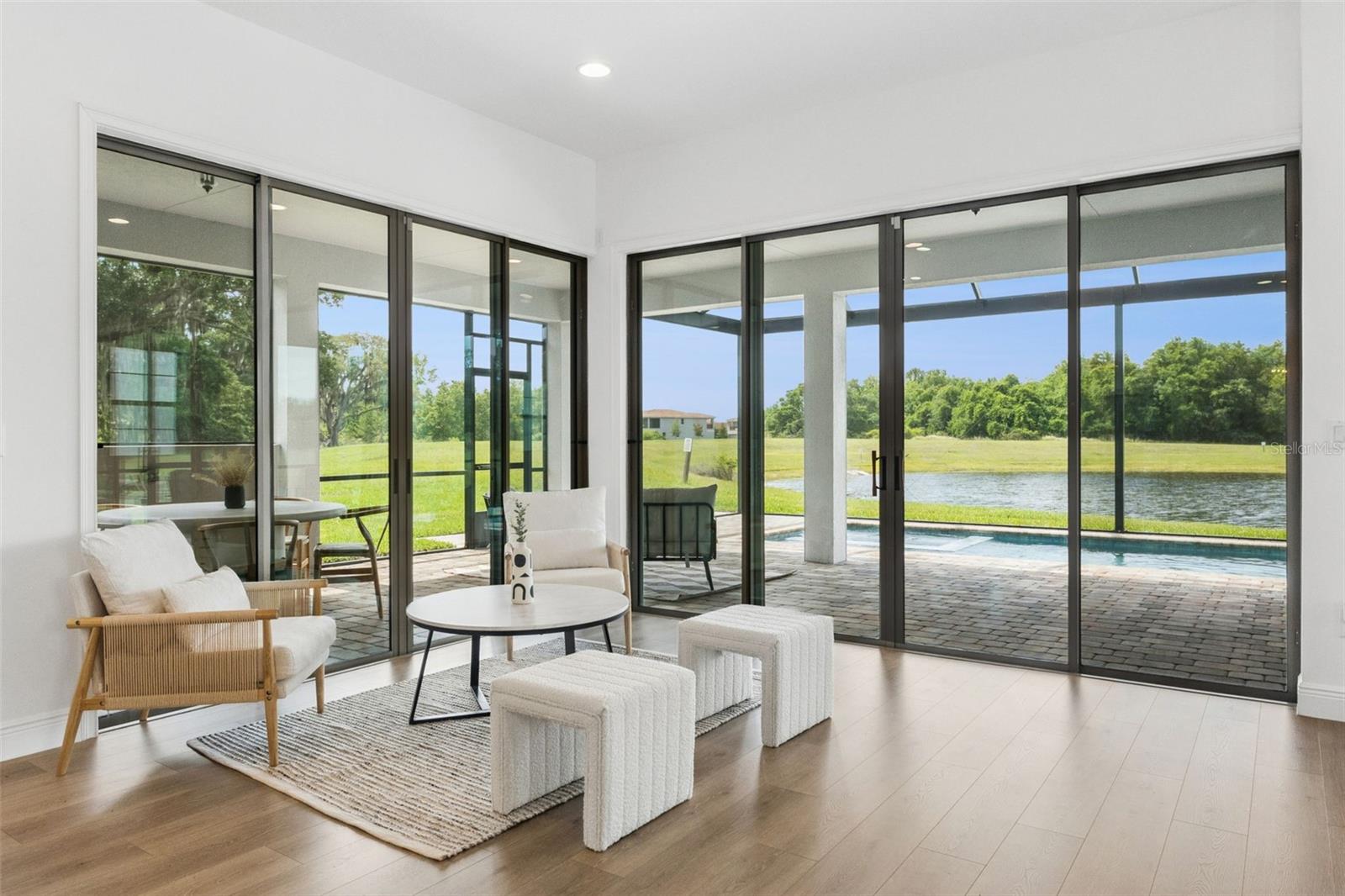 EAGLE CREEK - Residential