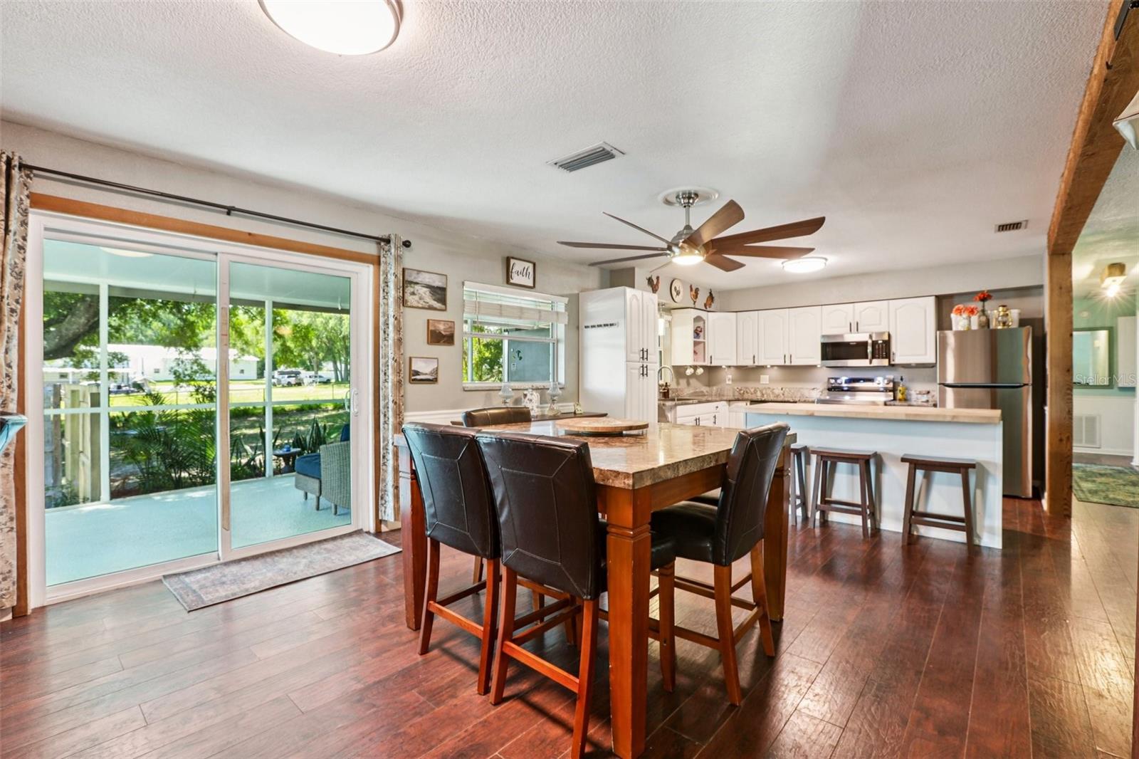 AVALON - Residential