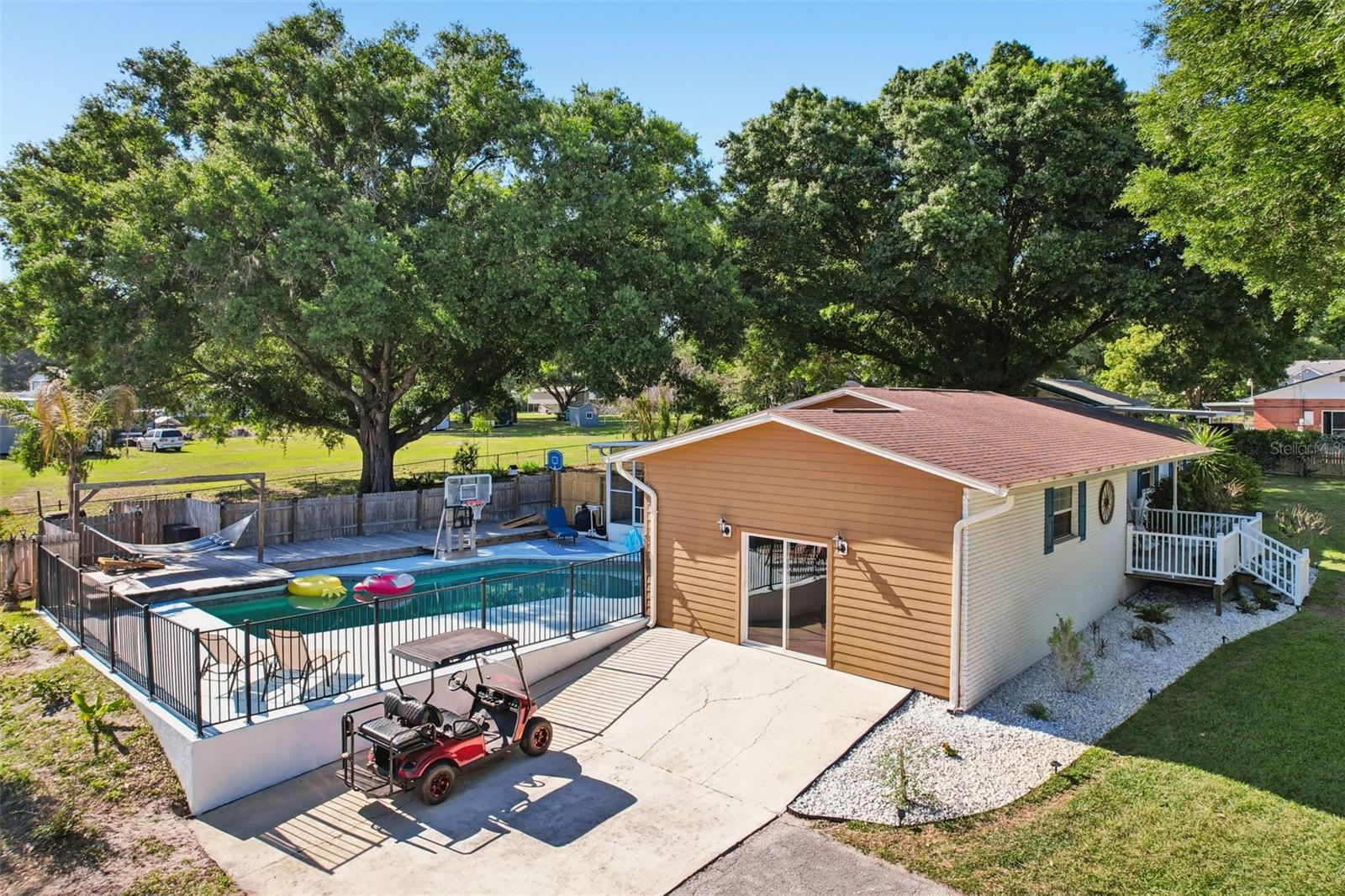 AVALON - Residential