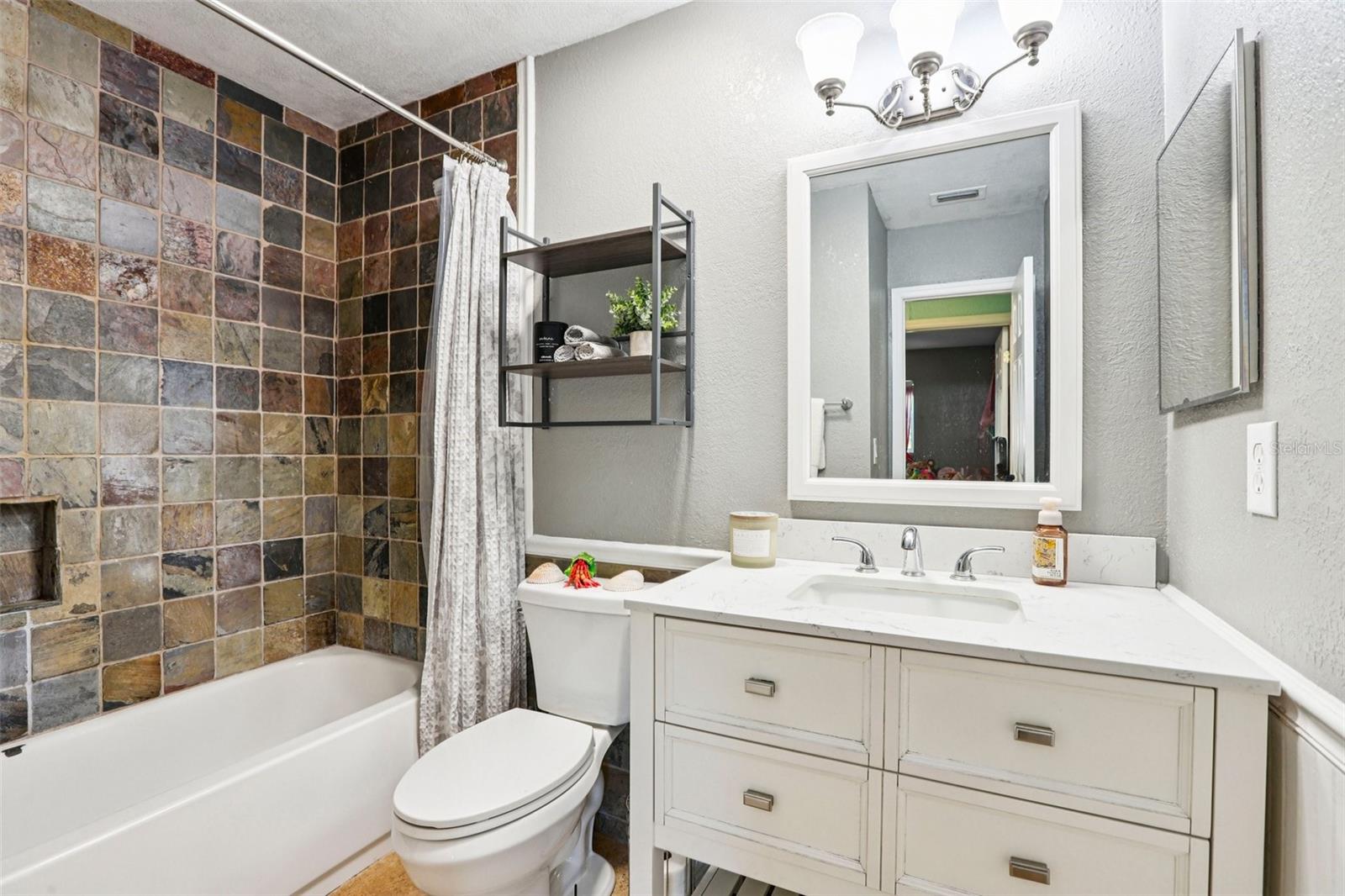 AVALON - Residential