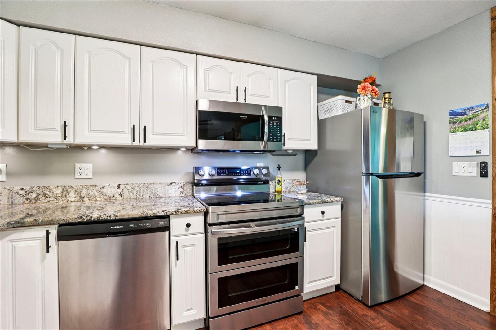 AVALON - Residential