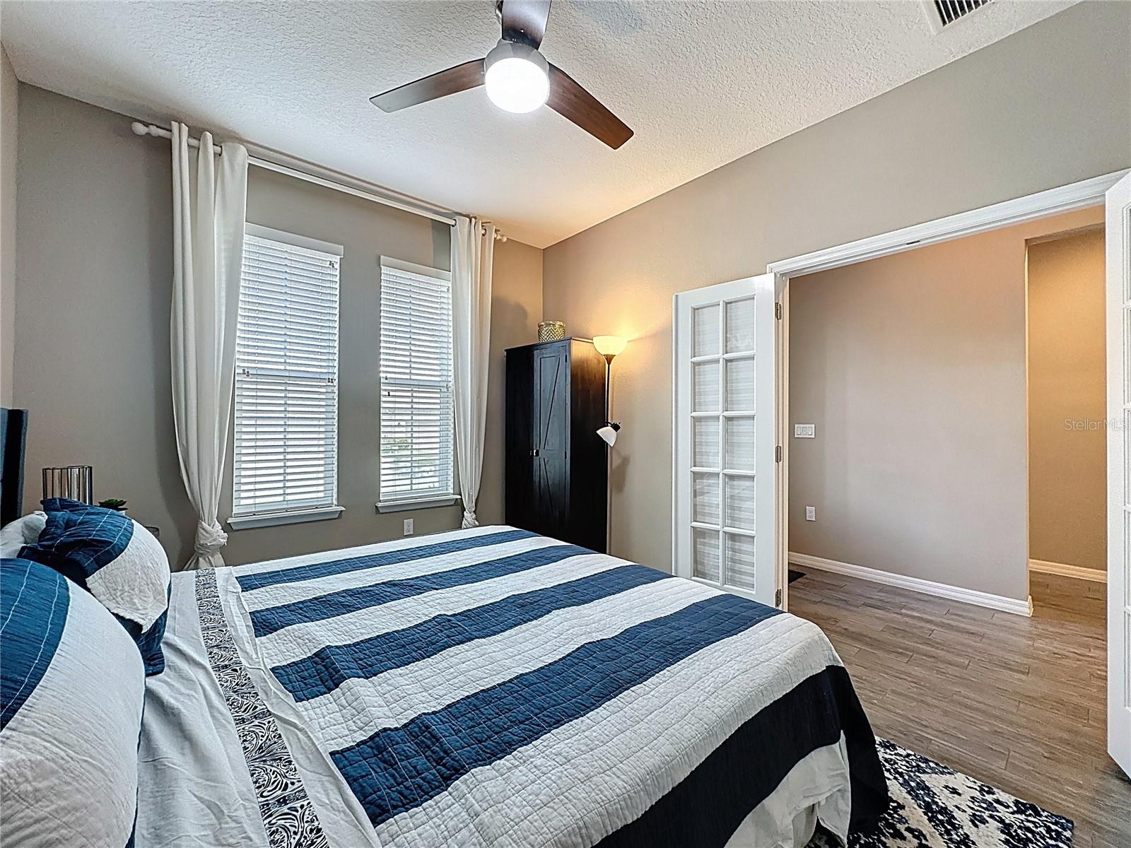 CASCADES OF GROVELAND (TRILOGY) - Residential