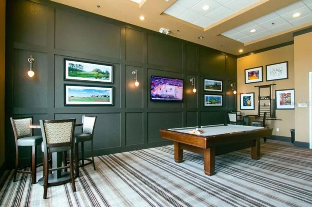 CASCADES OF GROVELAND (TRILOGY) - Residential